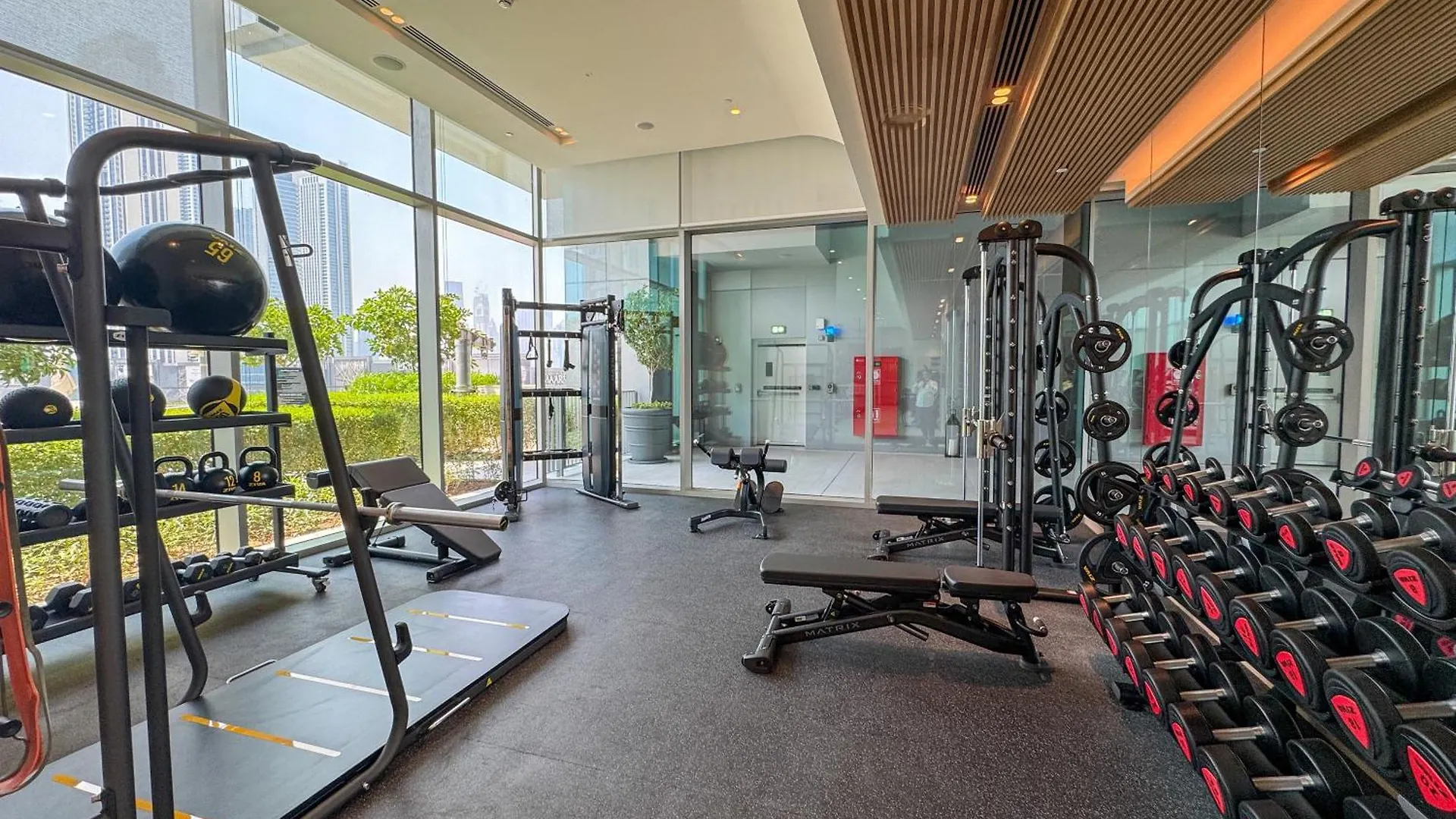 Luxurious 1Br Pool With Burj Khalifa View Dubai Mall Apartment