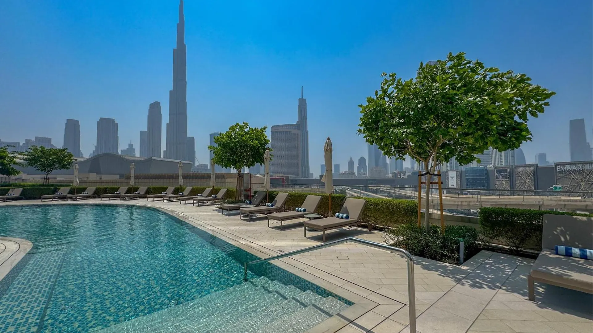 Apartment Luxurious 1Br Pool With Burj Khalifa View Dubai Mall United Arab Emirates